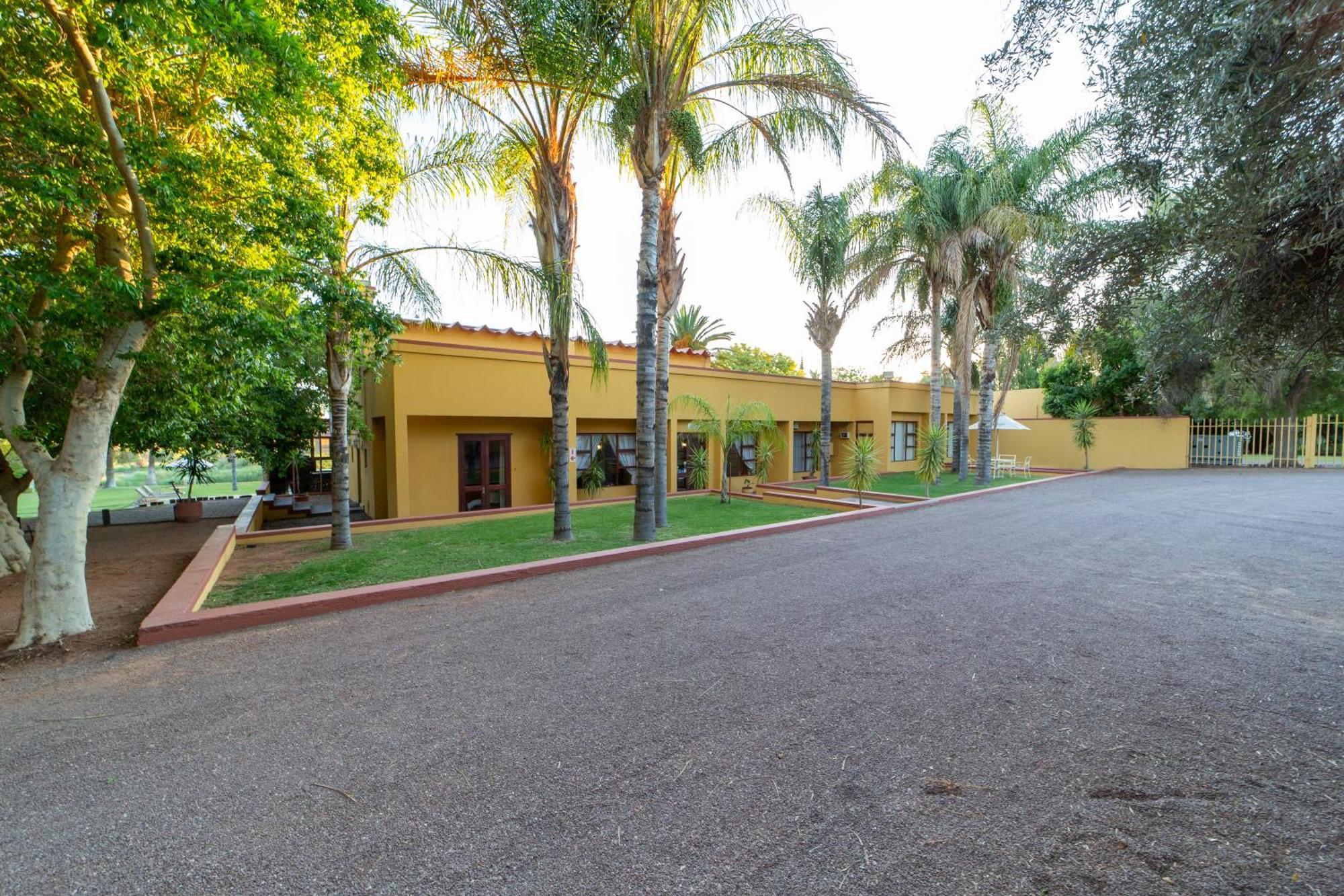 Sunriver Kalahari Lodge Riverside Stay In Upington Luaran gambar
